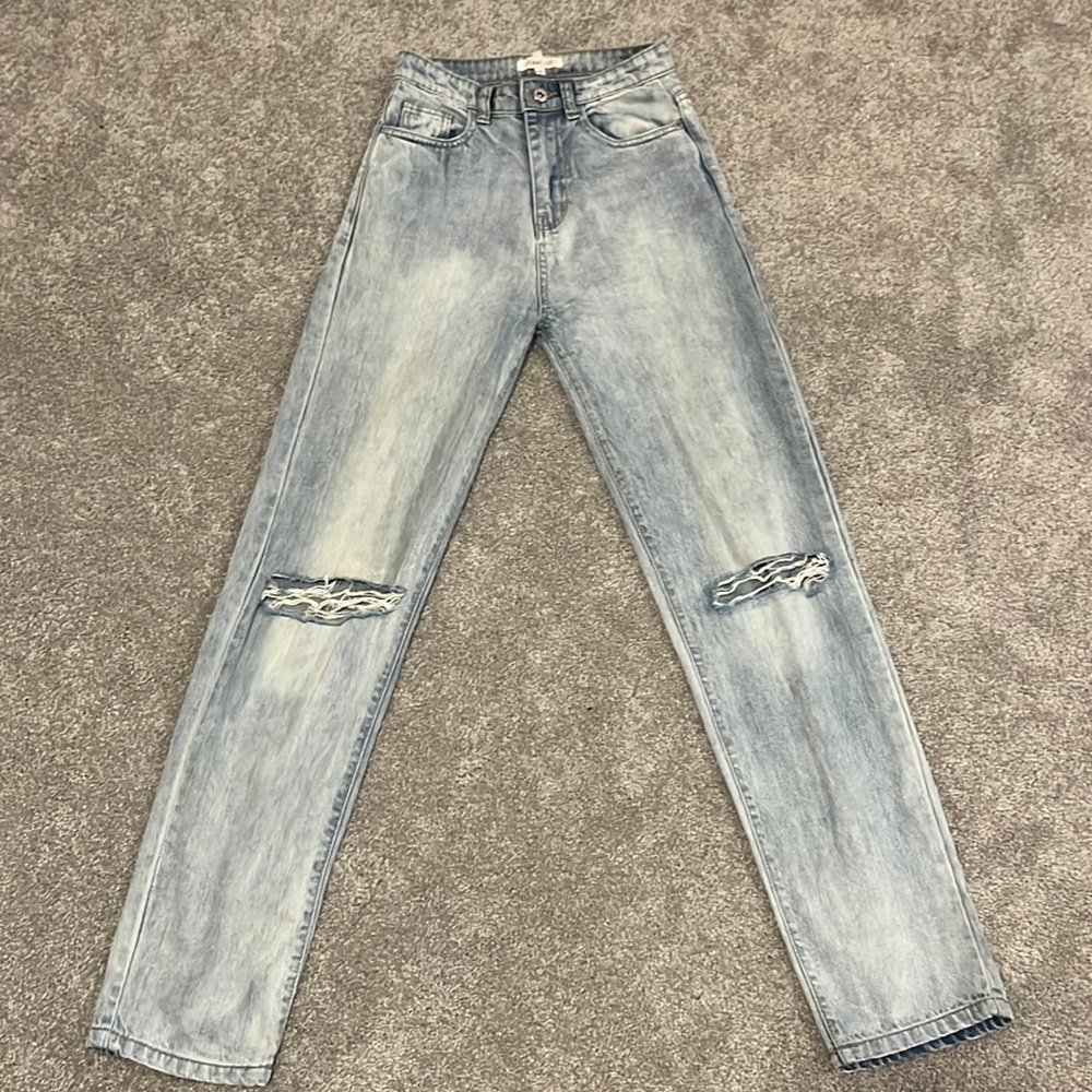 Femme Luxe high waisted baggy jeans